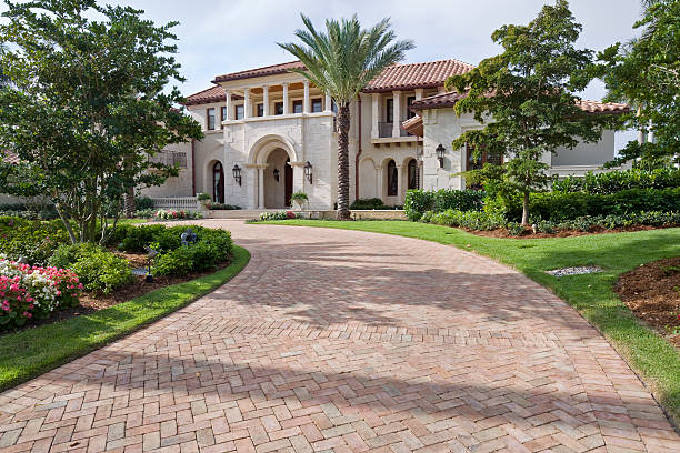Best Driveway Pavers Installation  in Union, OR